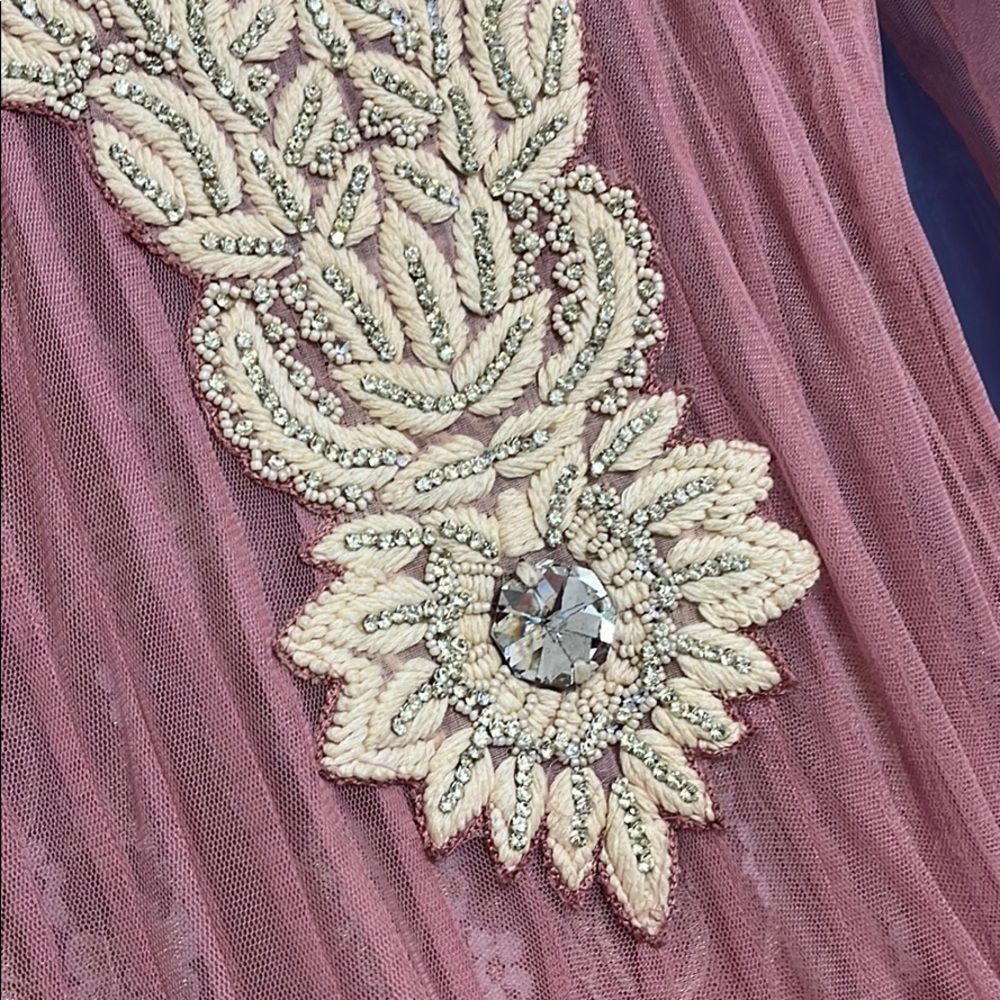 Gorgeous Anarkali Churidar Salwaar Kameez - Picture 8 of 10